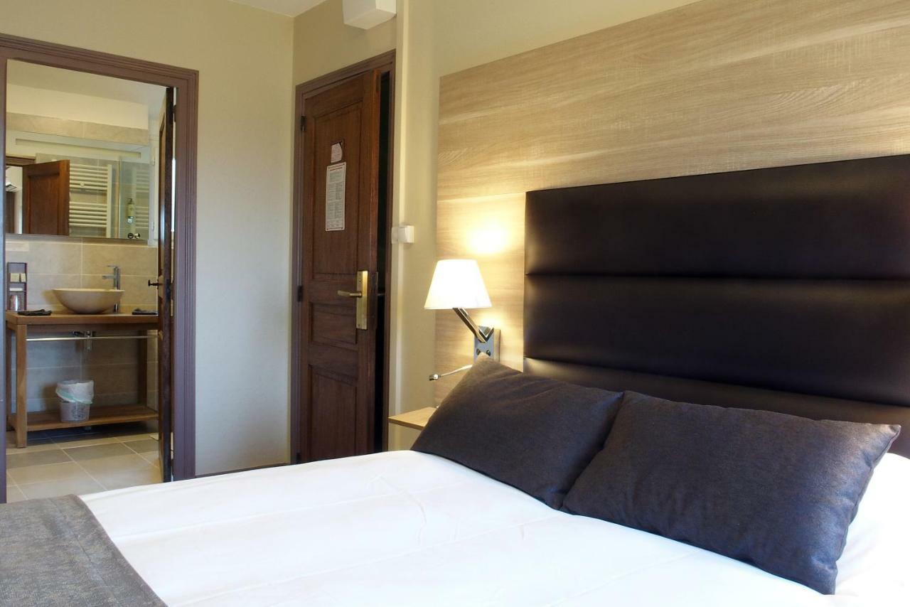 Logis Hotel - Auberge De L'Helix Rosoy  外观 照片